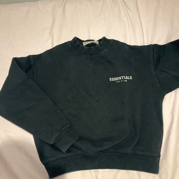 Essentials crew neck - Picture 1 of 3